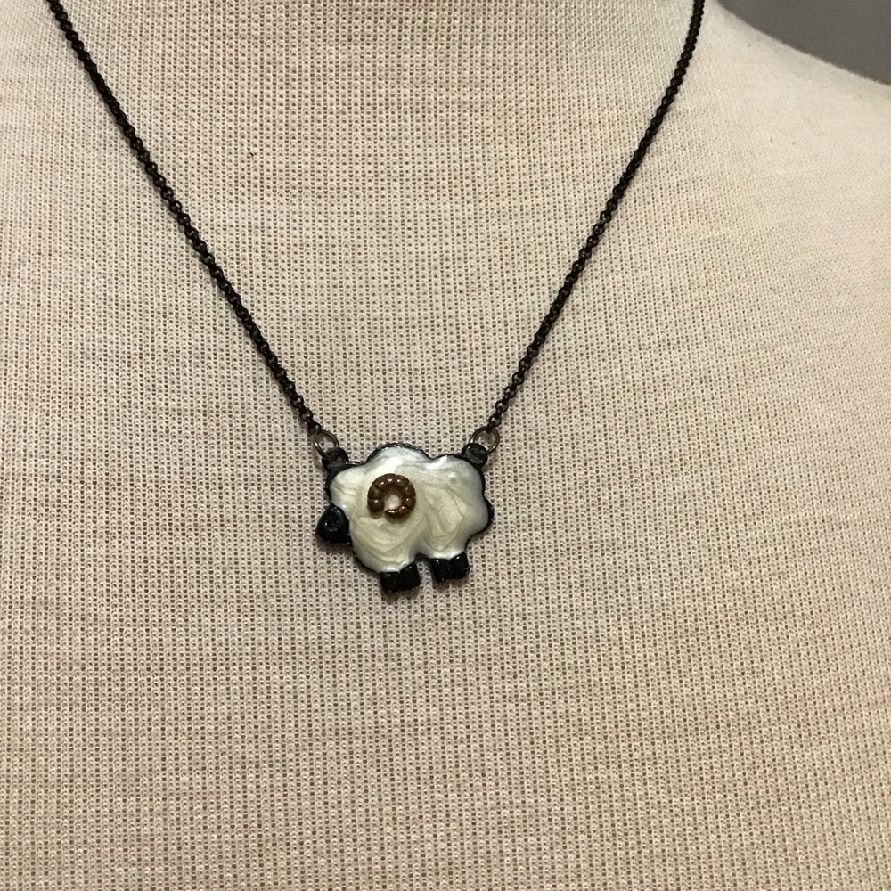 Aries Zodiac Necklace ♈️🐏✨ Springtime Vibes - Picture 8 of 8